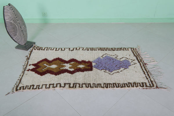 Handwoven Moroccan rug 2.3 x 4.7 ft | Bold tribal design