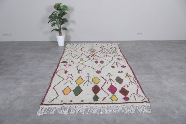 Colorful handmade Moroccan rug | 5 x 9 ft | Artistic berber design