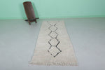 Moroccan Berber Runner Rug – 3 x 7.9 FT | Minimalist Geometric Design