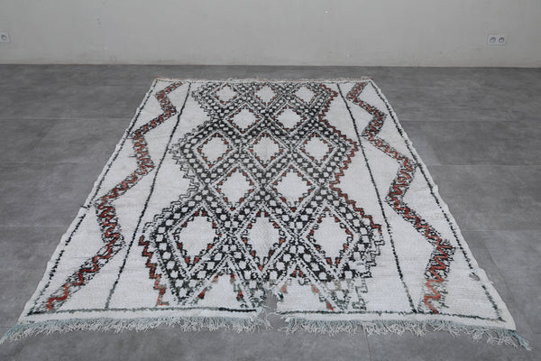 Stunning handmade berber Moroccan rug - 5.8 FT X 8 FT