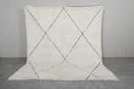 8 x 10 FT Moroccan Wool Rug – Minimalist Diamond Pattern