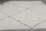 8 x 10 FT Moroccan Wool Rug – Minimalist Diamond Pattern