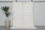 Minimalist Moroccan Rug 4.9 x 7.3 ft - Handwoven Berber Dots