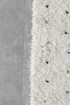 Minimalist Moroccan Rug 4.9 x 7.3 ft - Handwoven Berber Dots