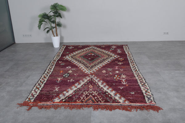Vintage boujaad Moroccan rug – 6 x 10 ft | Maroon base with bold diamond motif