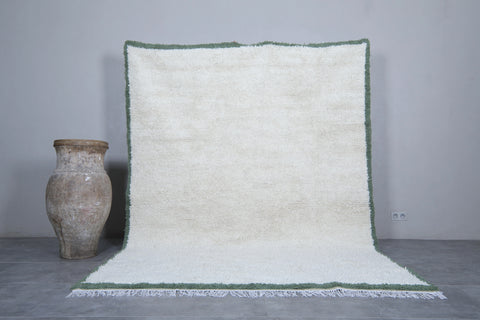 Handwoven Moroccan rug - Simple custom rug