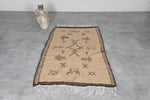 Vintage Moroccan kilim Rug 3.2 x 4.9 ft - Handwoven Tribal Symbols