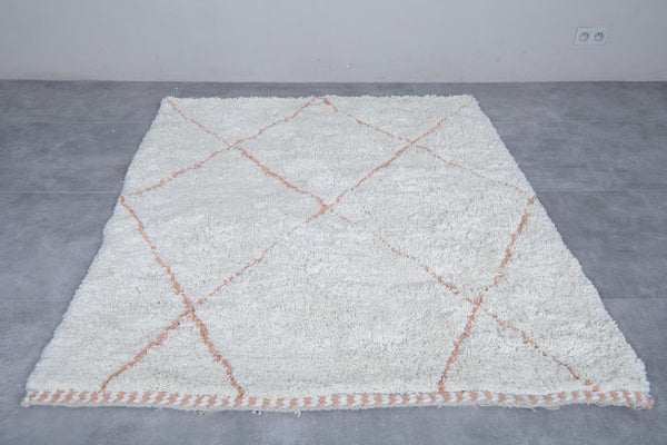 Handwoven Wool Rug in Ivory with Terracotta Diamond Pattern