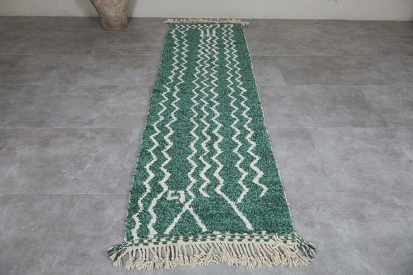 Handwoven green Moroccan runner rug 2.7 x 9.9 FT | Wool zigzag pattern