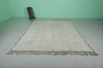 Handwoven Moroccan Rug 7.9ft x 9.8ft – Simple and Elegant White Design