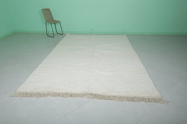 6.7 x 10.1 FT Moroccan rug - Classic ivory shag