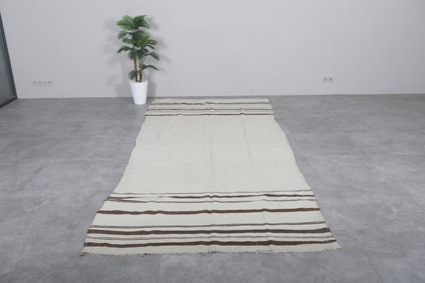 Amazing entryway Moroccan berber rug - 5.1 FT X 11.4 FT