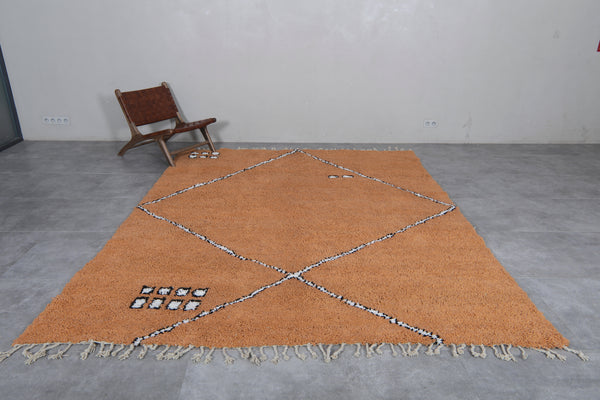 Custom orange rug – Creamy Moroccan design with patterns