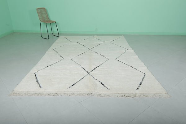 Moroccan rug - Off-white minimalist diamond pattern 6.6 x 10.2 FT