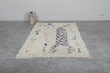 Vintage Handmade Berber Moroccan Rug | 4.6 FT X 8.2 FT