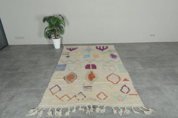 Handmade Moroccan Rug 5 x 8 feet