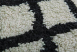 Handmade Berber Beni Ourain Rug – 4.6 x 6.5 ft Black and White Grid