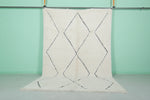 6.6 x 10.2 FT Moroccan Rug - Off-White Minimalist Diamond Pattern