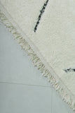 6.6 x 10.2 FT Moroccan Rug - Off-White Minimalist Diamond Pattern