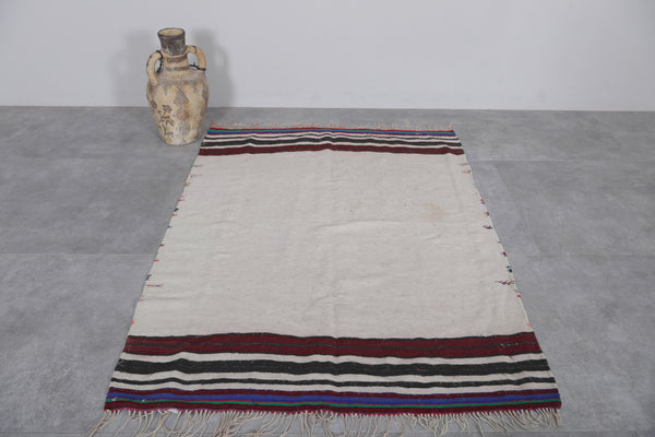Flatwoven handmade Moroccan berber rug - 3.5 FT X 4.6 FT