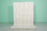 Modern Moroccan Rug 5.1 X 8.2 FT - Ivory with Geometric Line Pattern