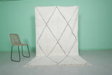 5.2 x 8.3 FT Moroccan Rug – White Wool with Subtle Gray Diamond Pattern