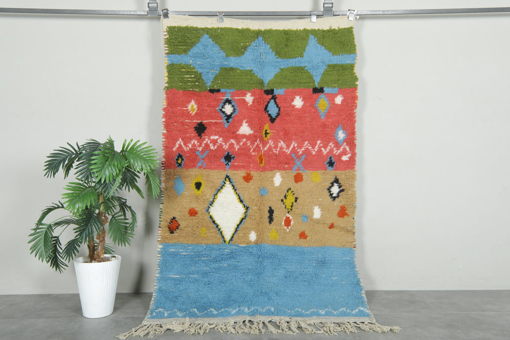 Colorful Moroccan rug 4.1 x 6.7 feet