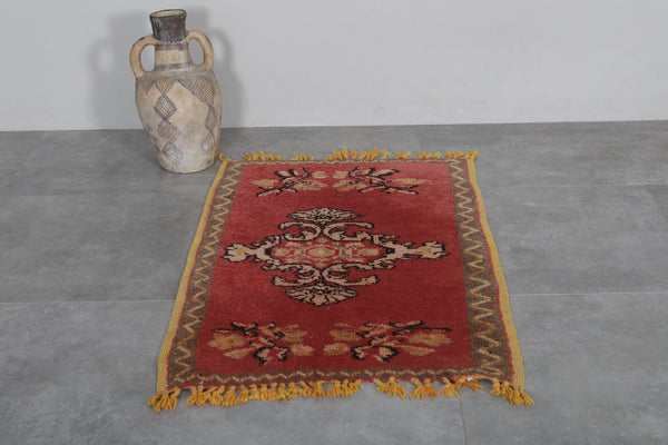 Small azilal Moroccan rug – 2.4 FT X 3.7 FT | Unique handwoven berber carpet | Artisan rug