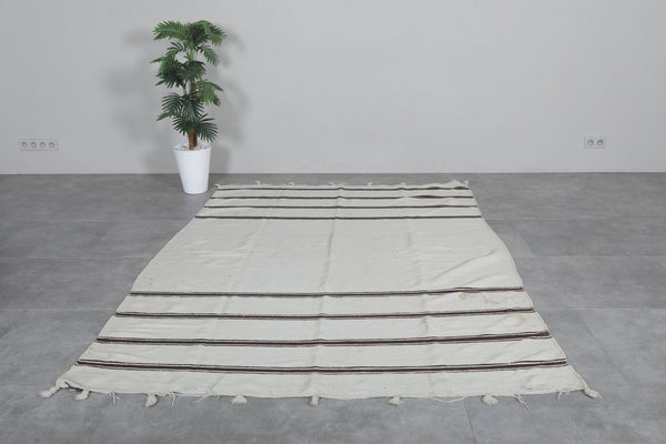Moroccan handwoven wool berber rug – 6.2 FT x 8.6 FT | Elegant artisan design