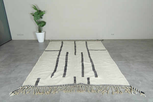 Minimalist Moroccan flatwoven rug - White with black linear motif - 7.2 ft x 10.3 ft