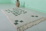 Moroccan wool rug 2.8 FT X 5 FT