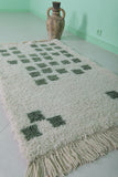 Moroccan wool rug 2.8 FT X 5 FT