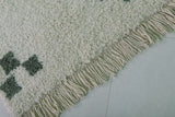 Moroccan wool rug 2.8 FT X 5 FT