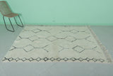 5.4 x 7.5 FT Moroccan Rug – Unique Double Diamond Pattern