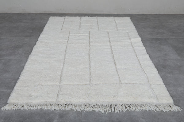 4.7 x 7.4 FT Moroccan rug – Minimalist block design in ivory