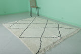 5.4 x 7.3 FT Moroccan Wool Rug - Classic Cream & Black Diamond Pattern