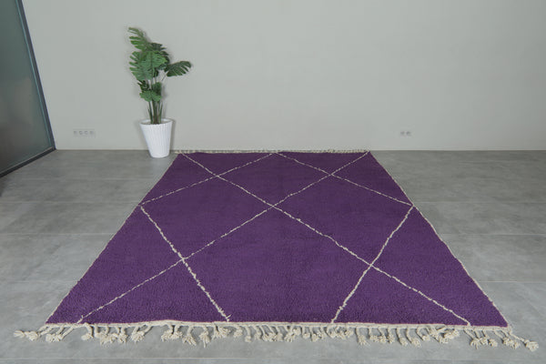 Handwoven Moroccan beni ourain rug - Deep purple wool with white diamond lattice - 8.1 ft x 10.2 ft