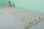 Beni ourain handmade berber Moroccan rug  2.8 FT X 7.5 FT