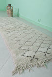 Beni ourain handmade berber Moroccan rug  2.8 FT X 7.5 FT