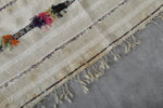 Stunning Flatwoven berber Moroccan rug - 3.8 FT X 6.4 FT