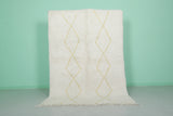 5 x 7.2 FT Moroccan Rug – Ivory Base with Yellow Diamond Pattern