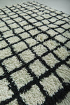 Black and White Moroccan Beni Ourain Rug – 4.6 x 6.2 ft Checkered Wool Carpet