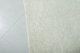 6.4 x 9 FT Moroccan Rug – Luxurious Creamy White Shag