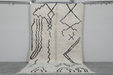 Long Beni Ourain Rug - Abstract Moroccan Wool | 4.7 x 8.2 FT