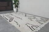 Long Beni Ourain Rug - Abstract Moroccan Wool | 4.7 x 8.2 FT