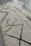 Long Beni Ourain Rug - Abstract Moroccan Wool | 4.7 x 8.2 FT