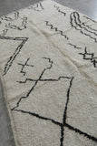 Long Beni Ourain Rug - Abstract Moroccan Wool | 4.7 x 8.2 FT