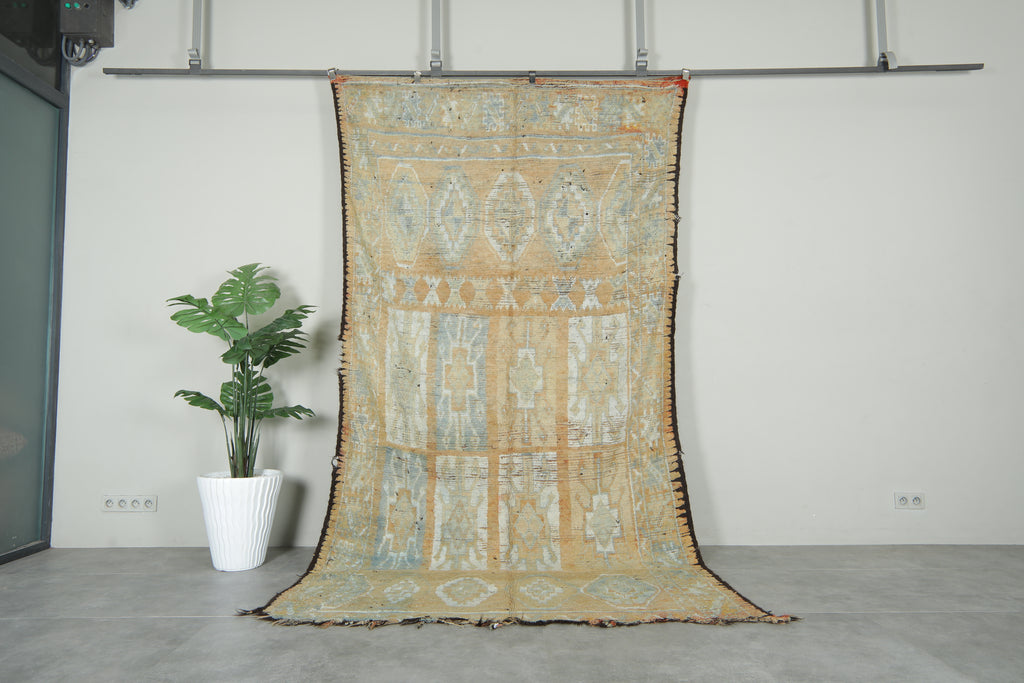 Berber azilal rug Vintage moroccan carpet - 6 ft X 11.2 ft