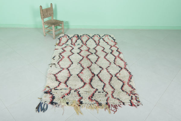 Moroccan berber rug – 4 x 6.4 ft | Bold zigzag pattern in red & black