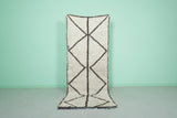 Moroccan Berber Rug – 3.2 x 8.5 ft | Minimalist Geometric Design